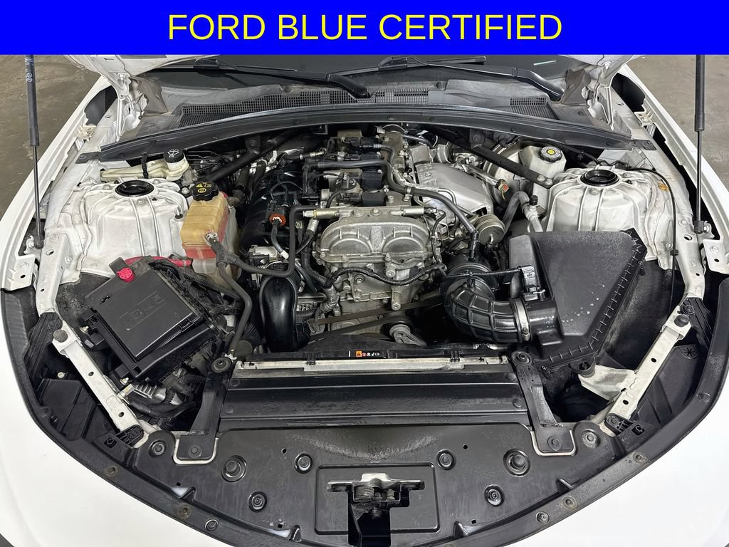 Used 2020 Chevrolet Camaro LS RWD image 29