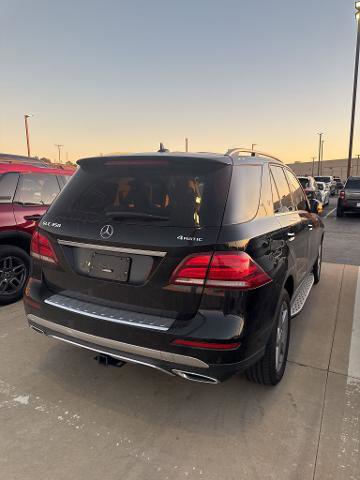 Used 2018 Mercedes-Benz GLE 350 4MATIC image 3