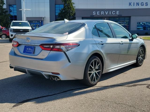Used 2023 Toyota Camry SE FWD image 5