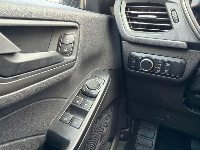 Certified 2024 Ford Escape Active AWD/4WD image 15