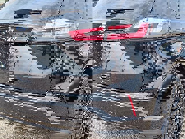 Certified 2024 Ford Edge ST-Line image 24