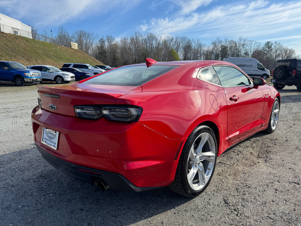Used 2022 Chevrolet Camaro LT w/ RS Package image 5