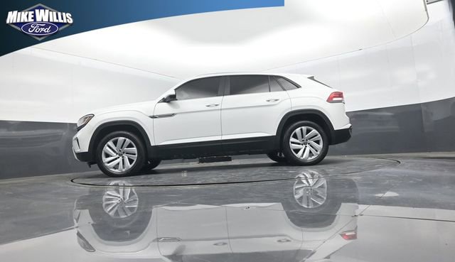 Used 2023 Volkswagen Atlas Cross Sport SE w/ Panoramic Sunroof Package FWD image 20