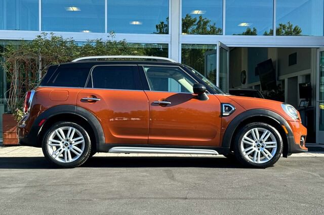 Used 2018 MINI Cooper Countryman S FWD image 3
