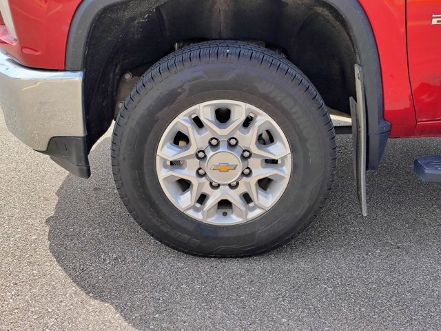 Used 2021 Chevrolet Silverado 2500 LTZ AWD/4WD image 9