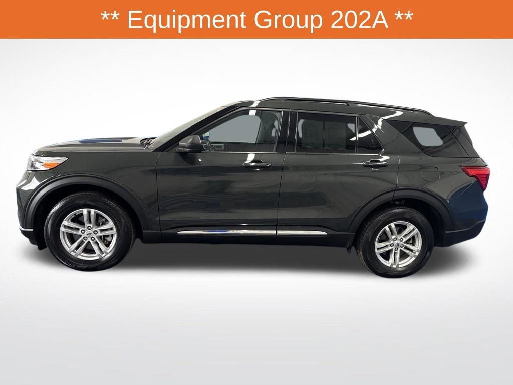 Certified 2022 Ford Explorer XLT w/ Equipment Group 202A image 2