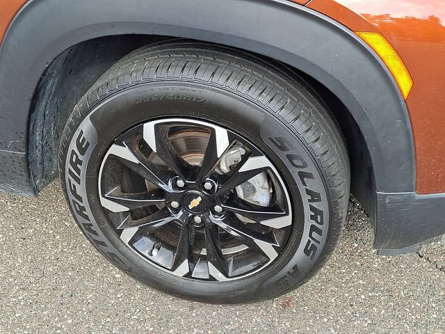 Used 2021 Chevrolet TrailBlazer LT w/ Driver Confidence Package FWD image 8