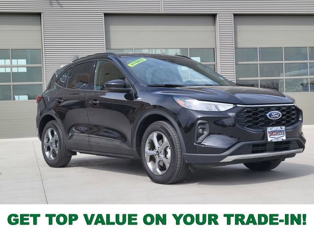 Certified 2025 Ford Escape ST-Line Select w/ Tech Pack #2 AWD/4WD image 5