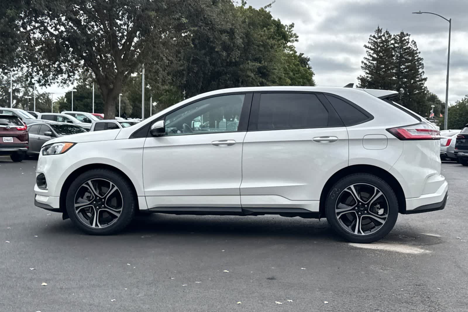 Certified 2023 Ford Edge ST AWD/4WD image 5