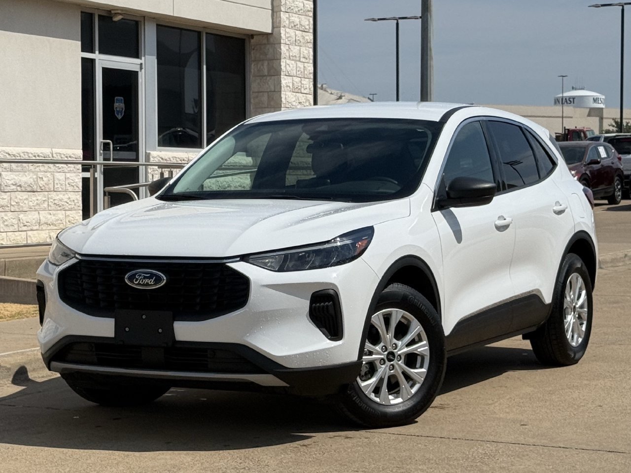 Certified 2024 Ford Escape Active AWD/4WD image 2