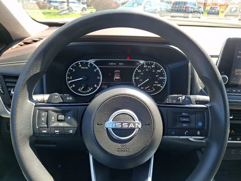 Used 2023 Nissan Rogue SV AWD/4WD image 18