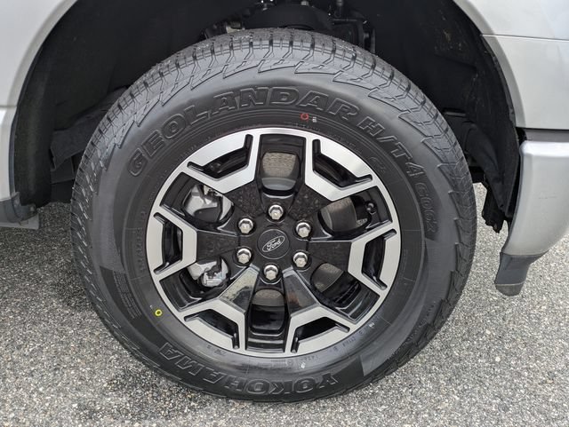Certified 2023 Ford F150 Lightning XLT AWD/4WD image 11