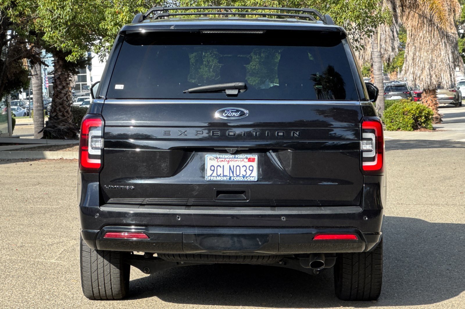 Certified 2022 Ford Expedition Limited image 4