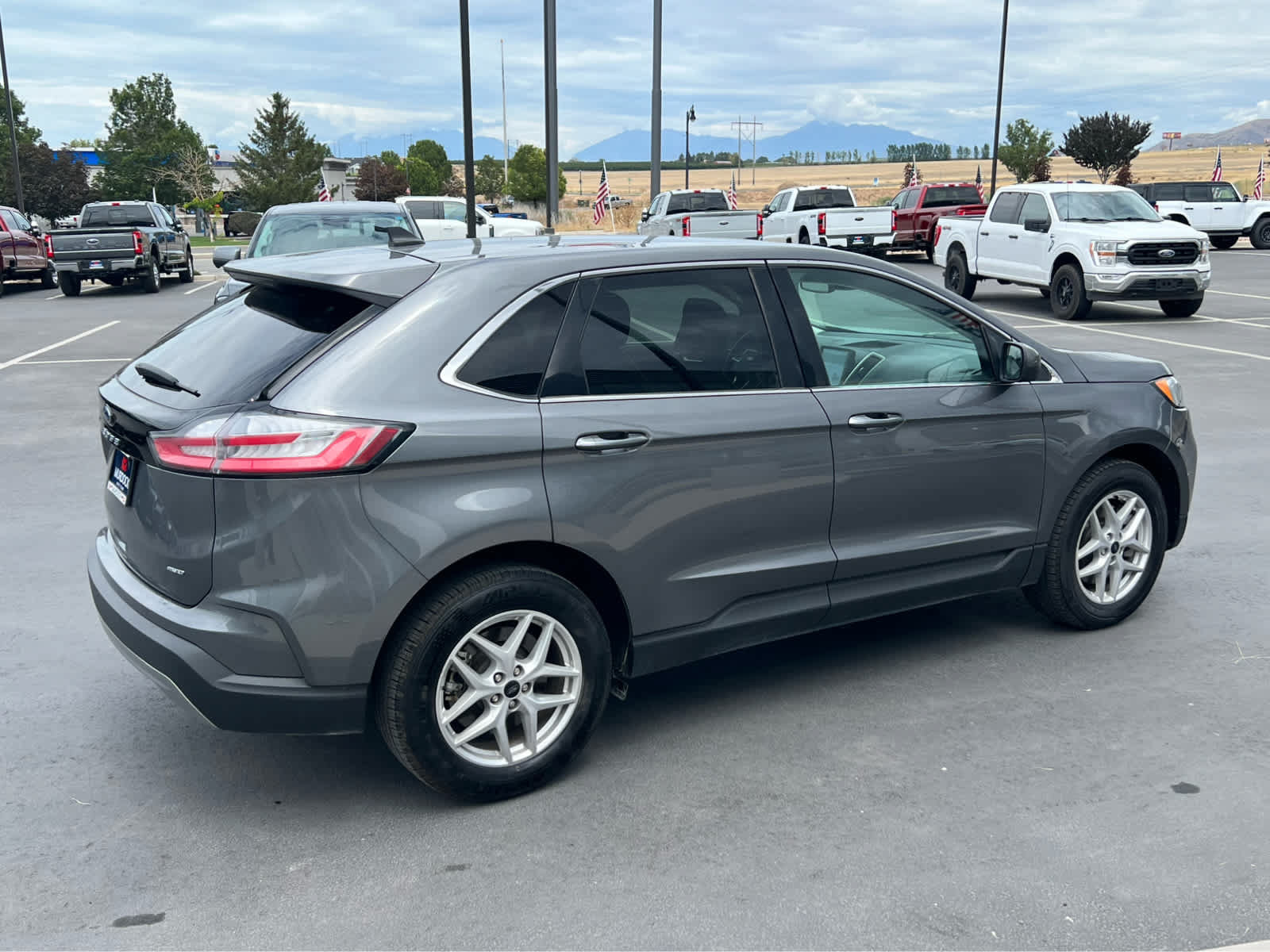 Certified 2024 Ford Edge SEL AWD/4WD image 7
