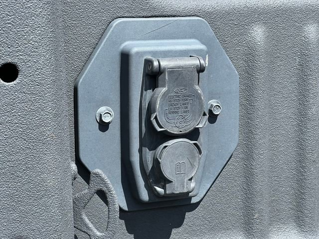 Certified 2022 Ford F450 Limited w/ FX4 Off-Road Package image 23