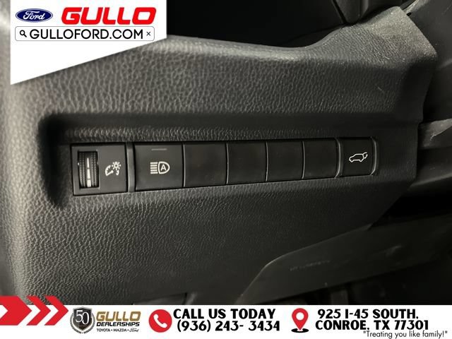 Used 2024 Toyota RAV4 XLE FWD image 19