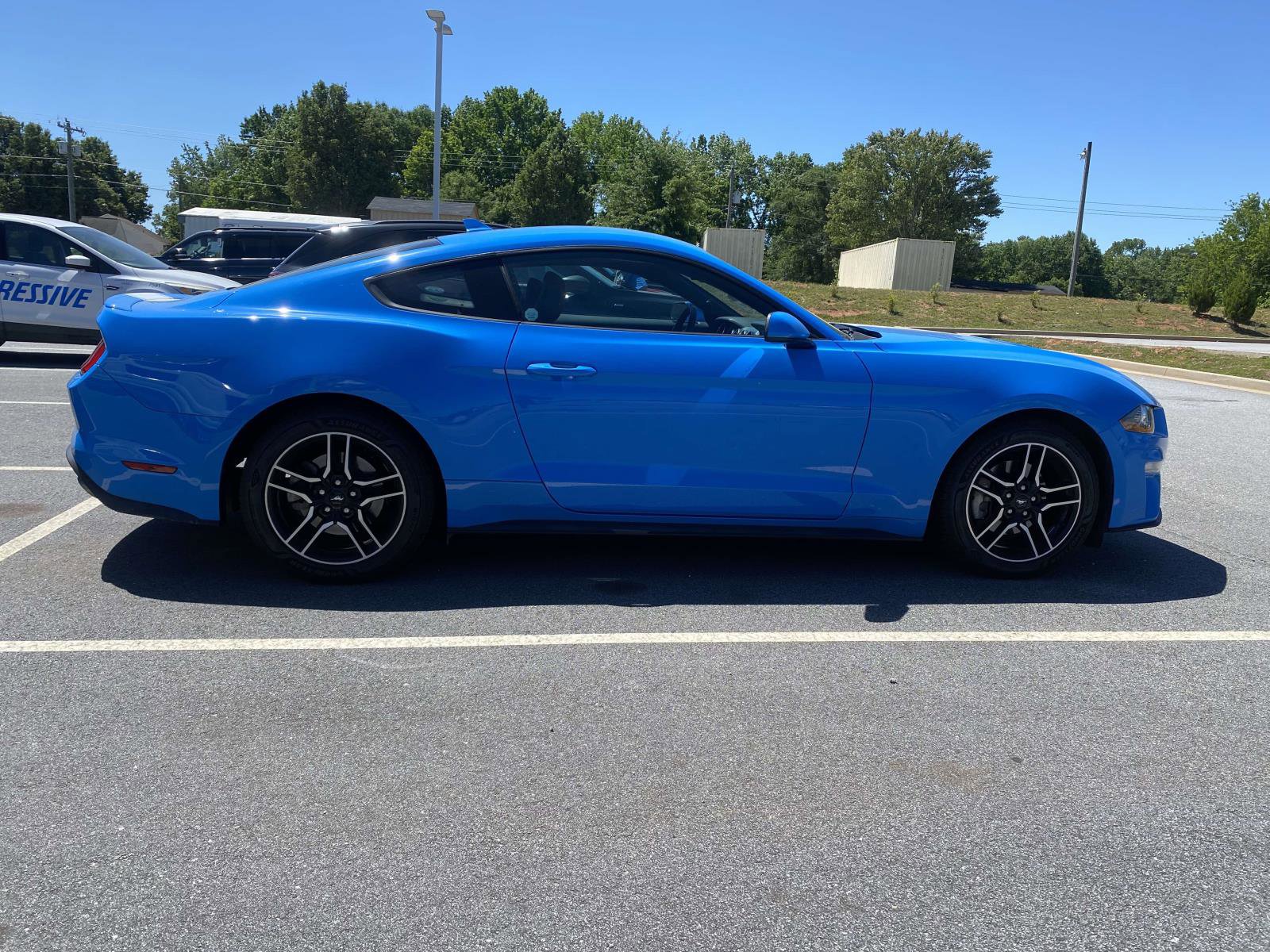 Certified 2022 Ford Mustang Premium RWD image 8