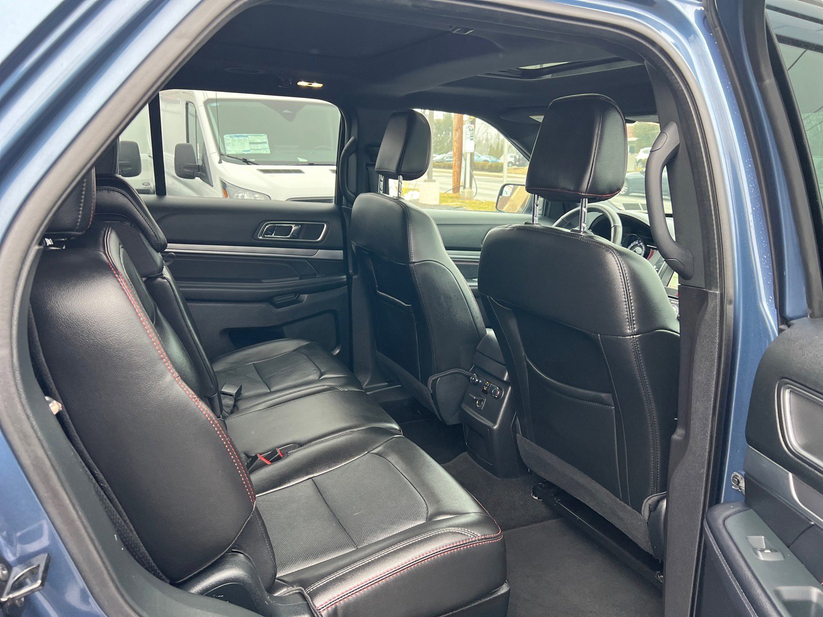 Certified 2018 Ford Explorer Sport image 22