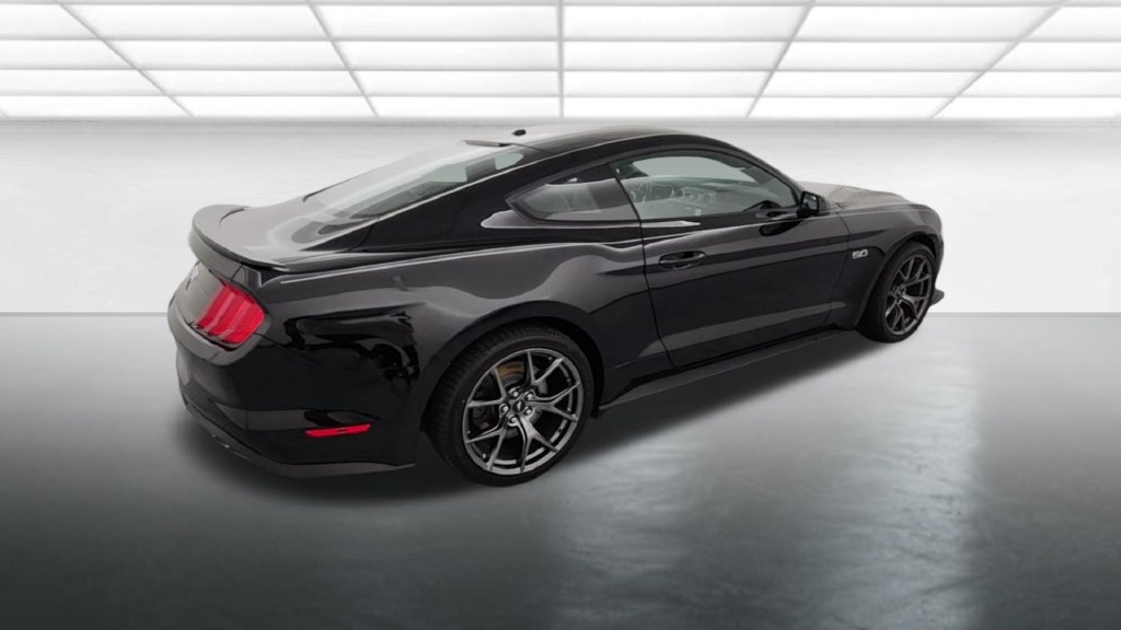 Certified 2019 Ford Mustang GT Premium w/ Performance Package - Level 2 RWD image 9
