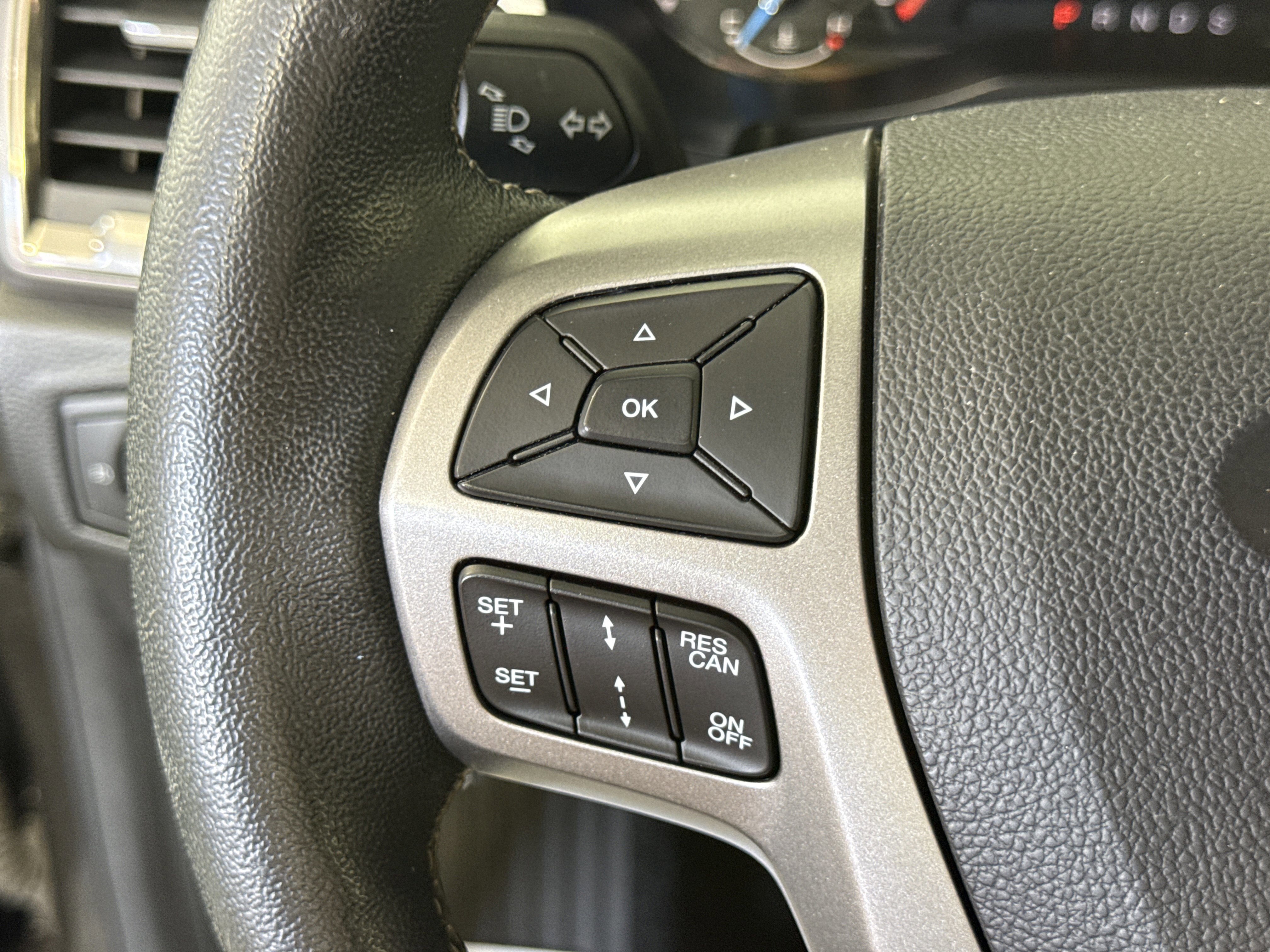 Certified 2019 Ford Ranger XLT w/ Equipment Group 302A Luxury image 26