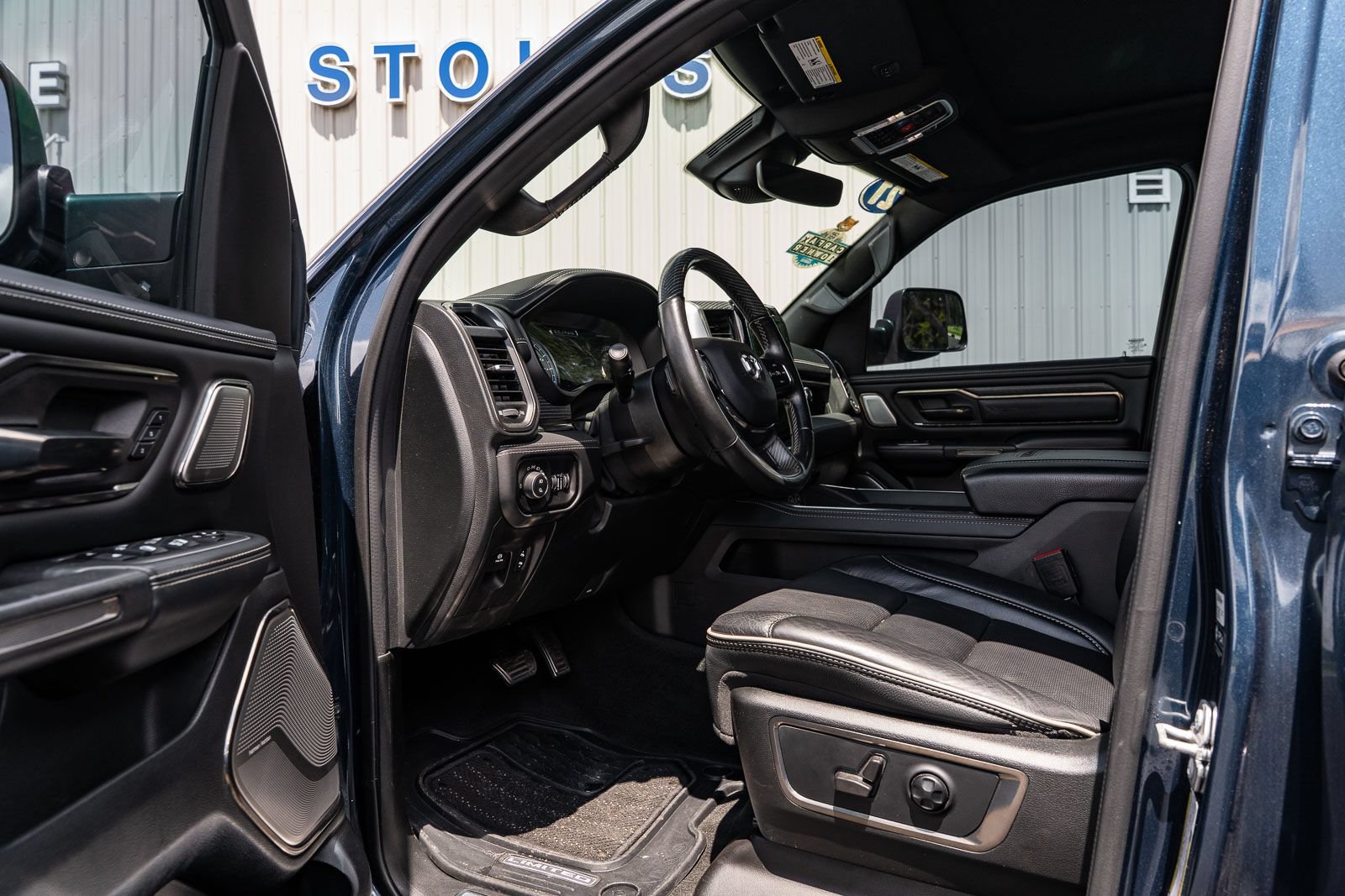 Used 2021 RAM 1500 Limited w/ Night Edition AWD/4WD image 16
