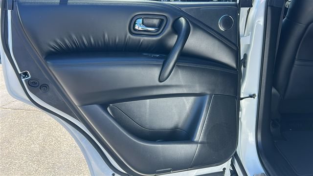 Used 2023 Nissan Armada SL w/ Midnight Edition Package AWD/4WD image 15