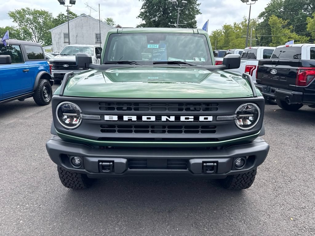 Certified 2023 Ford Bronco Black Diamond AWD/4WD image 2