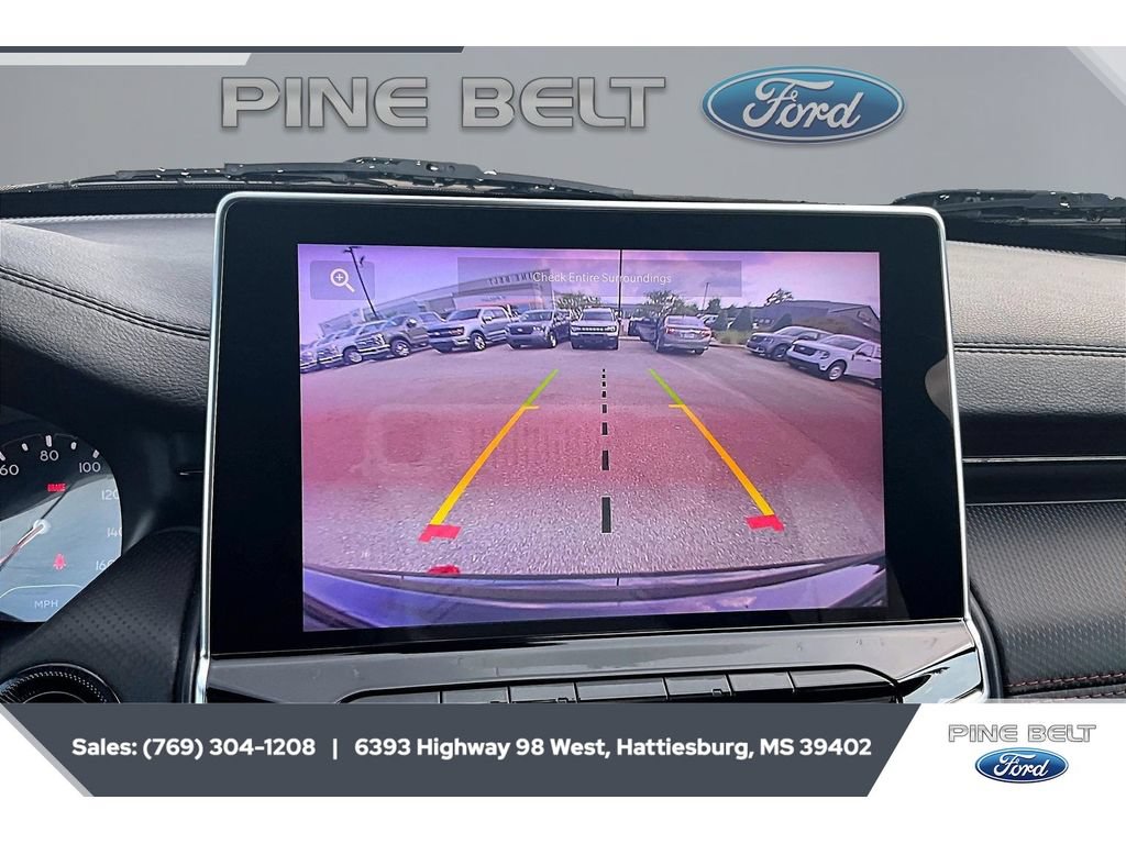 Used 2024 Jeep Compass Trailhawk AWD/4WD image 16