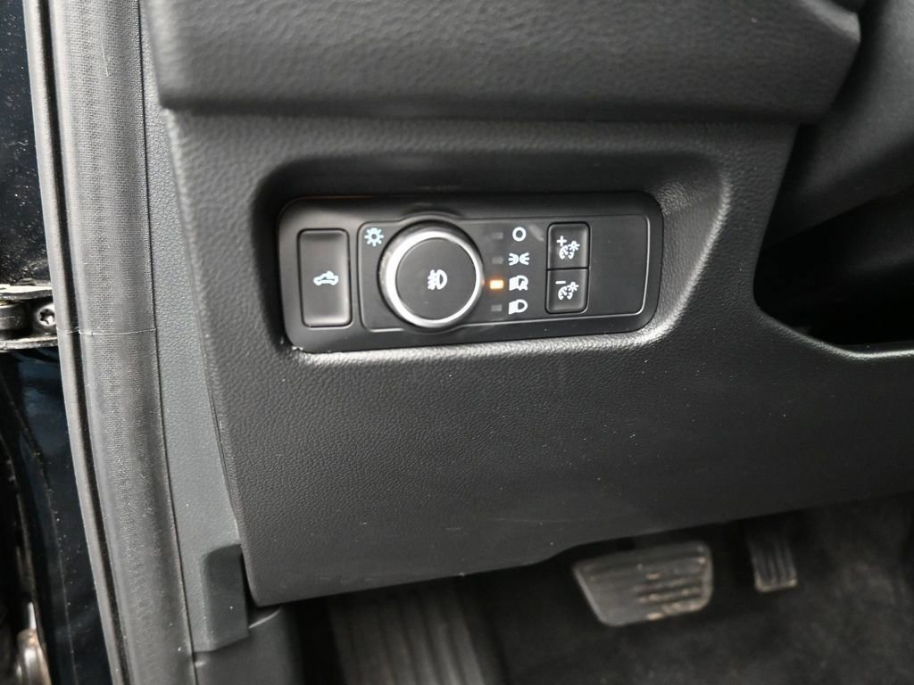 Certified 2025 Ford Ranger XLT w/ Equipment Group 301A High image 28