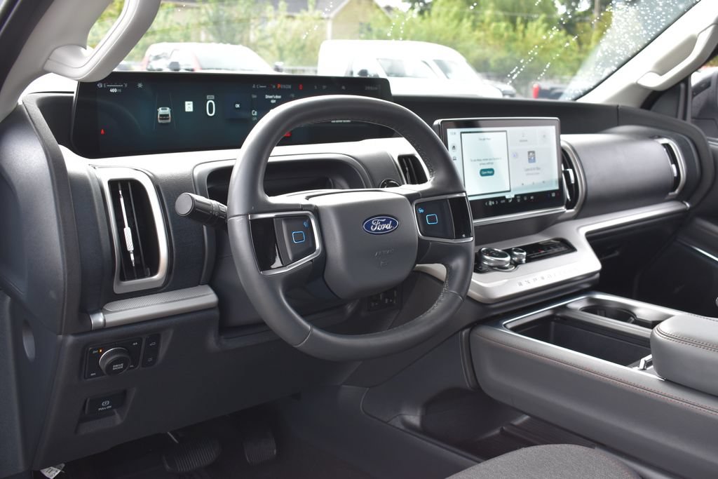 Certified 2025 Ford Expedition Max Active AWD/4WD image 22