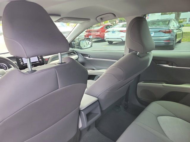 Used 2024 Toyota Camry LE FWD image 15