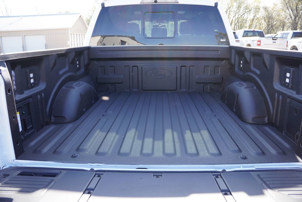 Certified 2025 Ford F150 Raptor AWD/4WD image 16