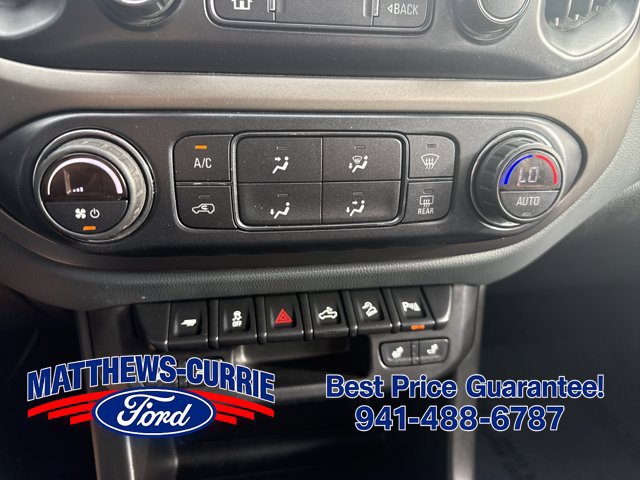 Used 2021 Chevrolet Colorado Z71 AWD/4WD image 22
