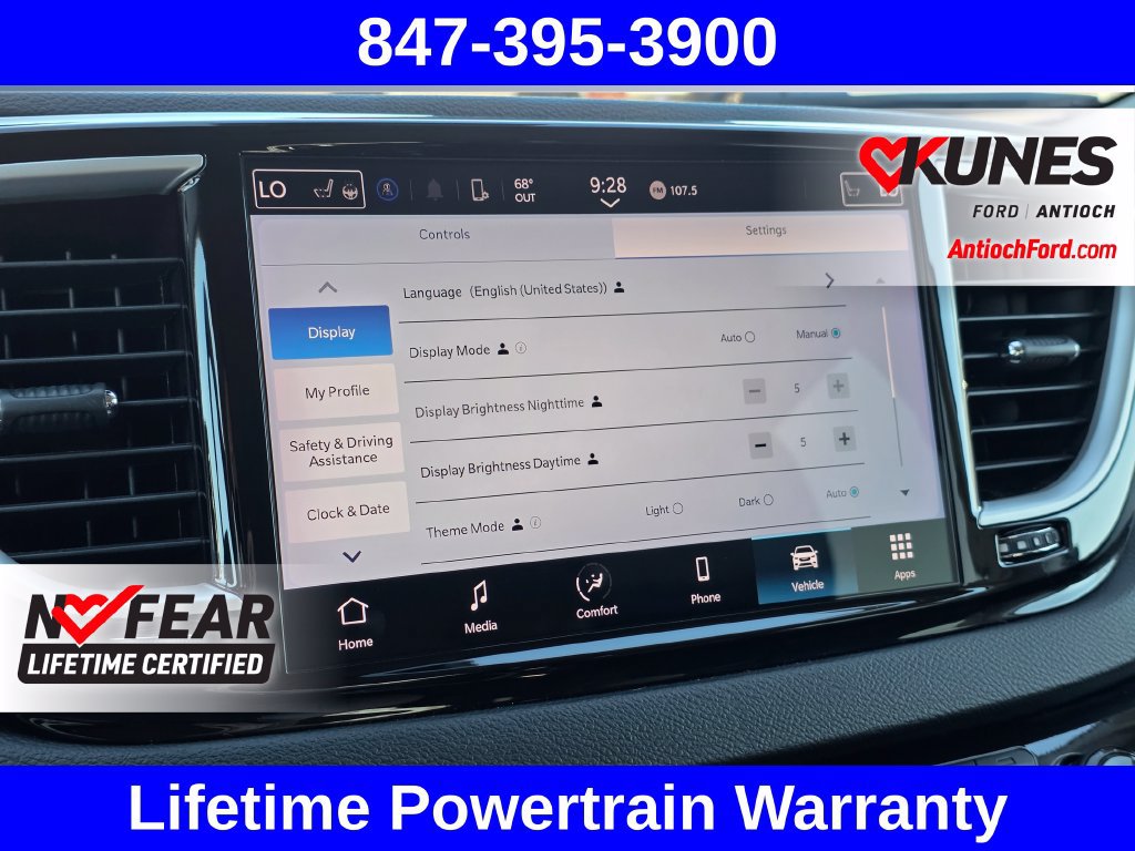 Used 2024 Chrysler Pacifica Touring-L FWD image 48
