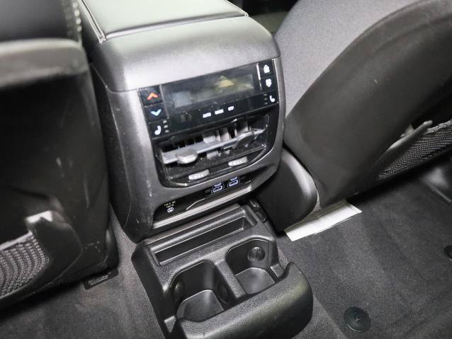 Used 2022 Jeep Grand Cherokee L Limited AWD/4WD image 22