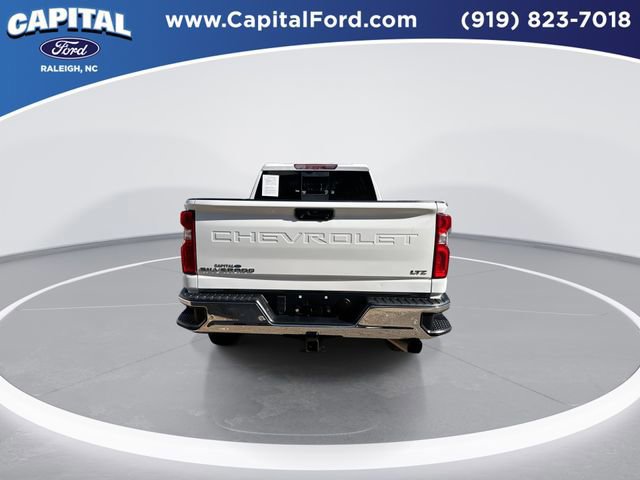 Used 2021 Chevrolet Silverado 2500 LTZ w/ LTZ Convenience Package image 5