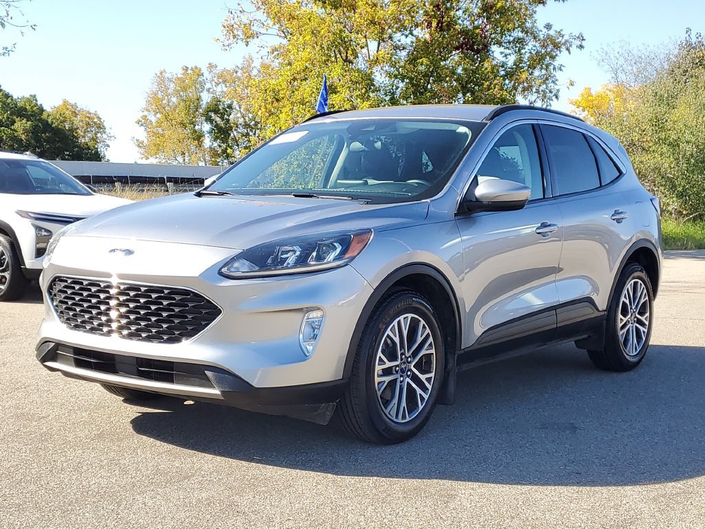Certified 2021 Ford Escape SEL AWD/4WD image 2