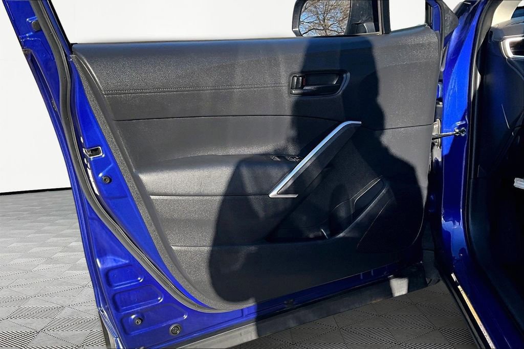 Used 2022 Toyota Corolla Cross LE FWD image 22