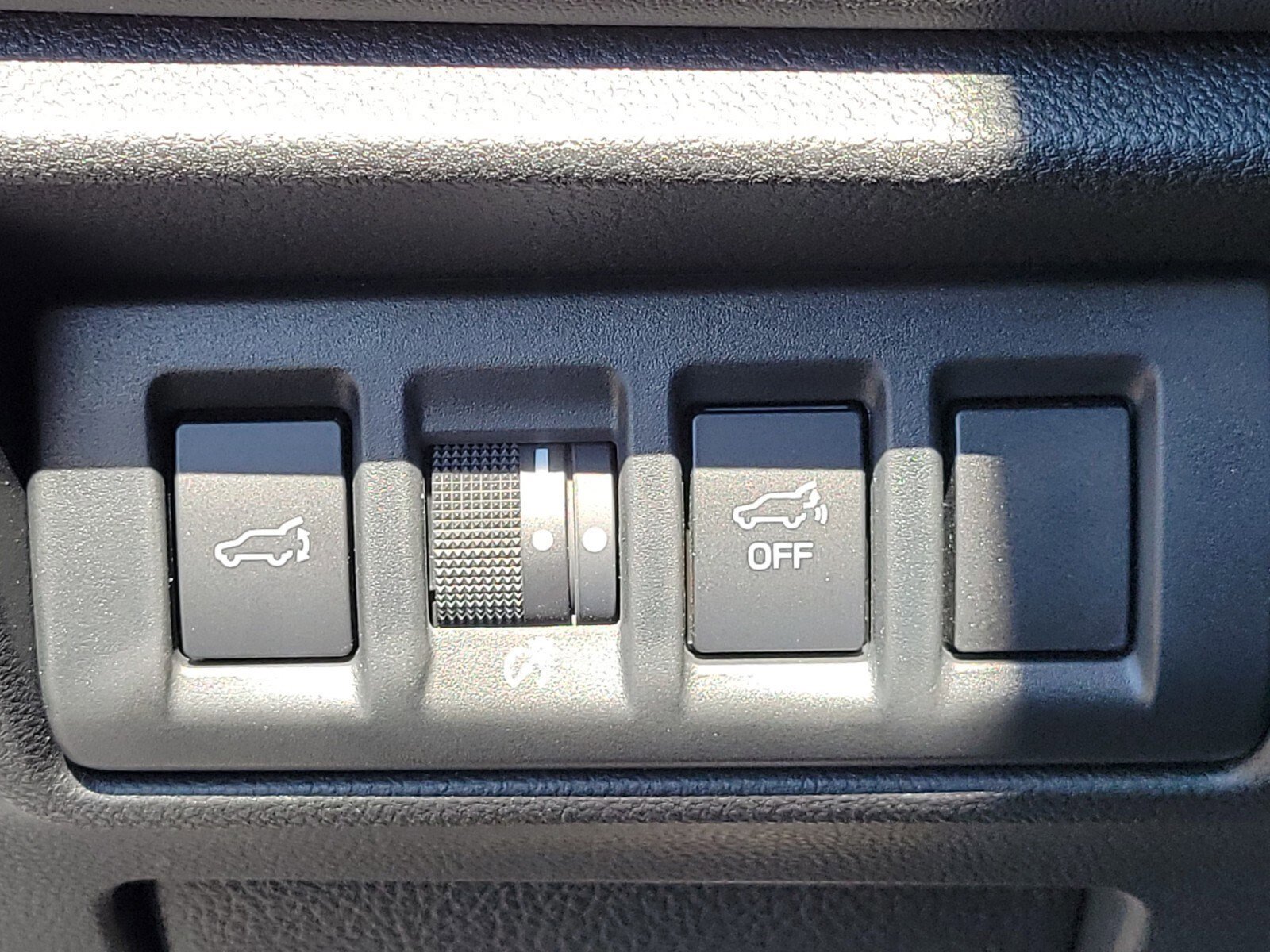 Used 2025 Subaru Outback Onyx Edition image 24