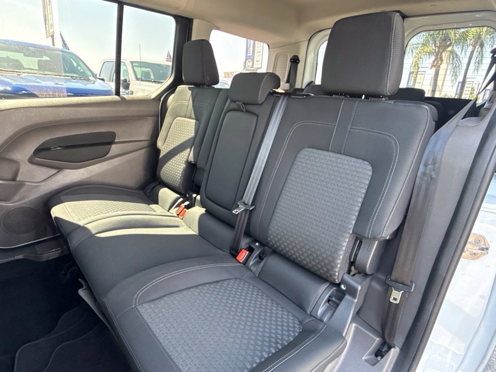 Certified 2022 Ford Transit Connect XLT FWD image 32