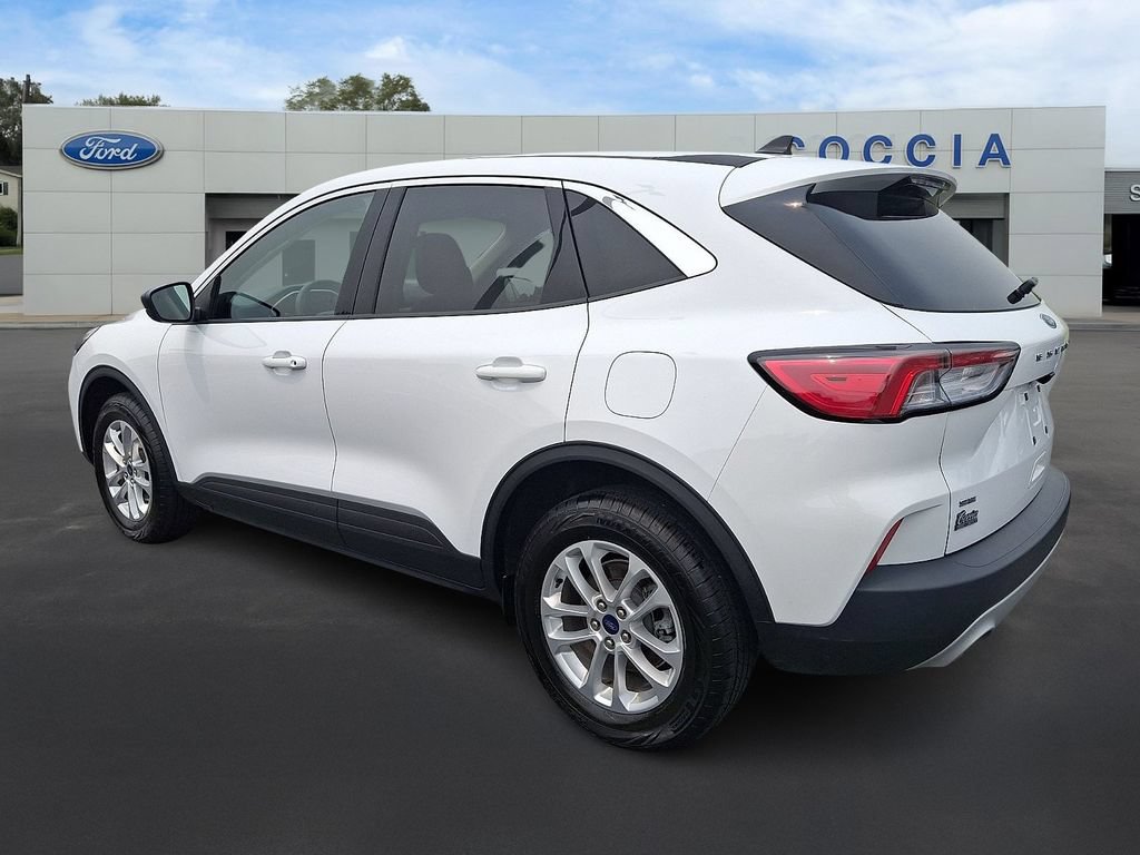Certified 2022 Ford Escape SE w/ Convenience Package AWD/4WD image 6
