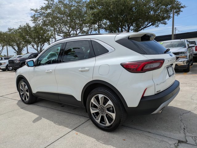 Certified 2023 Ford Escape Platinum image 2