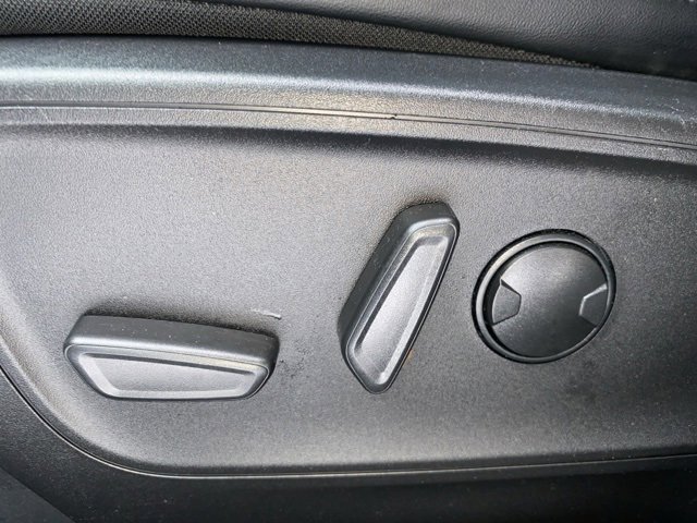 Certified 2023 Ford Escape ST-Line Select w/ Tech Pack #2 image 21