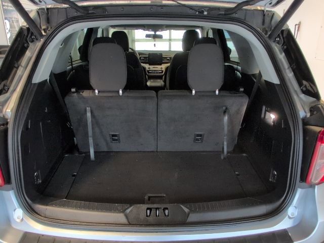 Certified 2023 Ford Explorer XLT image 30