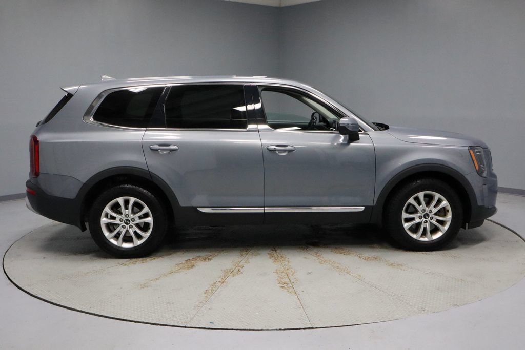 Used 2021 Kia Telluride LX AWD/4WD image 11