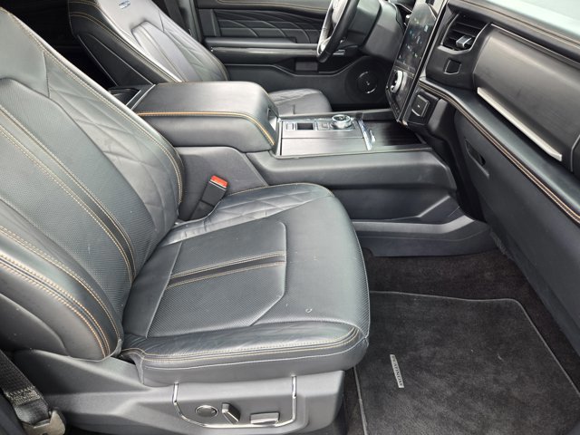 Certified 2022 Ford Expedition Max Platinum image 13