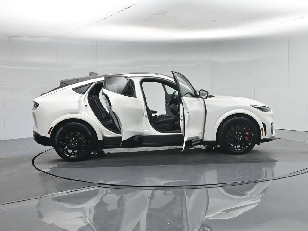 Certified 2023 Ford Mustang Mach-E GT w/ GT Performance Edition AWD/4WD image 5