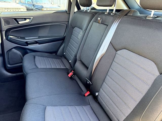 Certified 2021 Ford Edge SE image 23