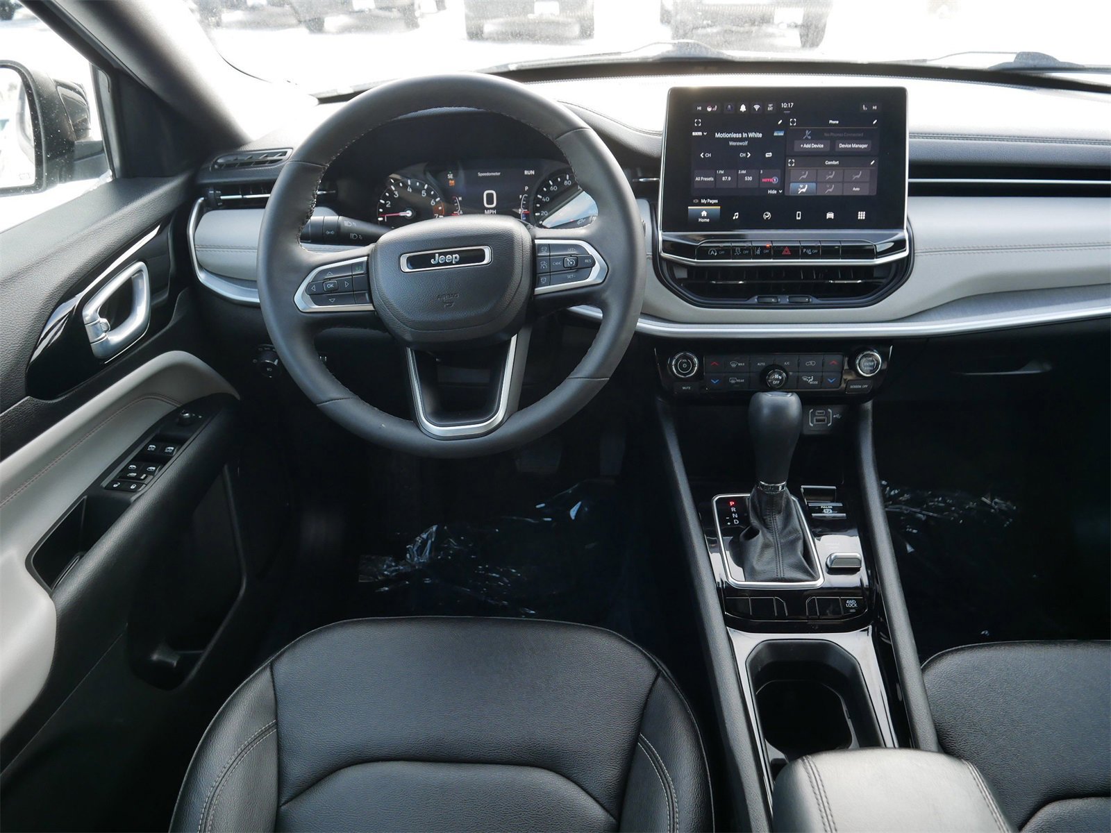 Used 2025 Jeep Compass Limited image 17