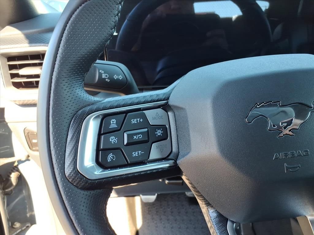 Certified 2025 Ford Mustang GT Premium image 16